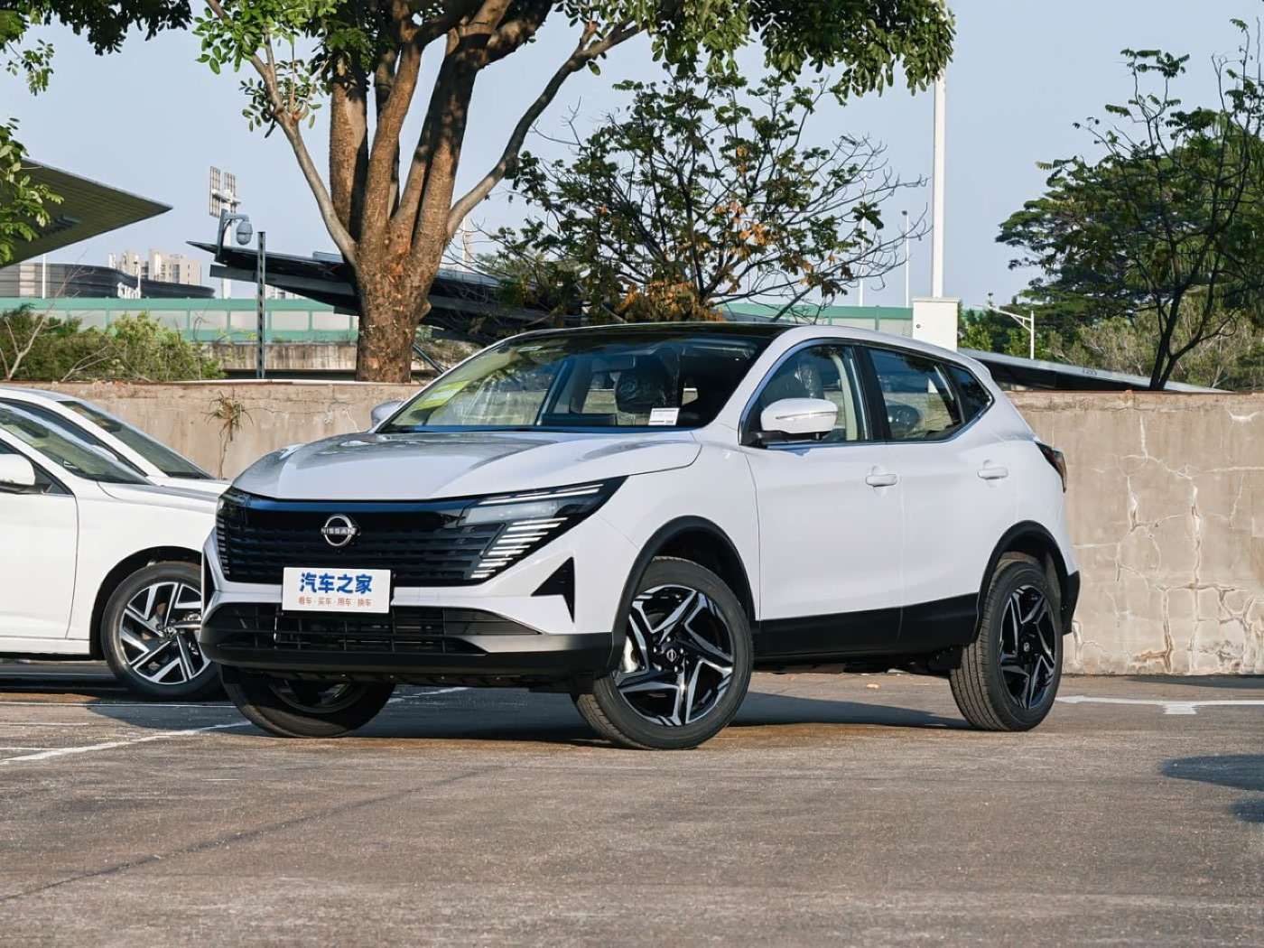 Nissan Qashqai — привоз под ключ